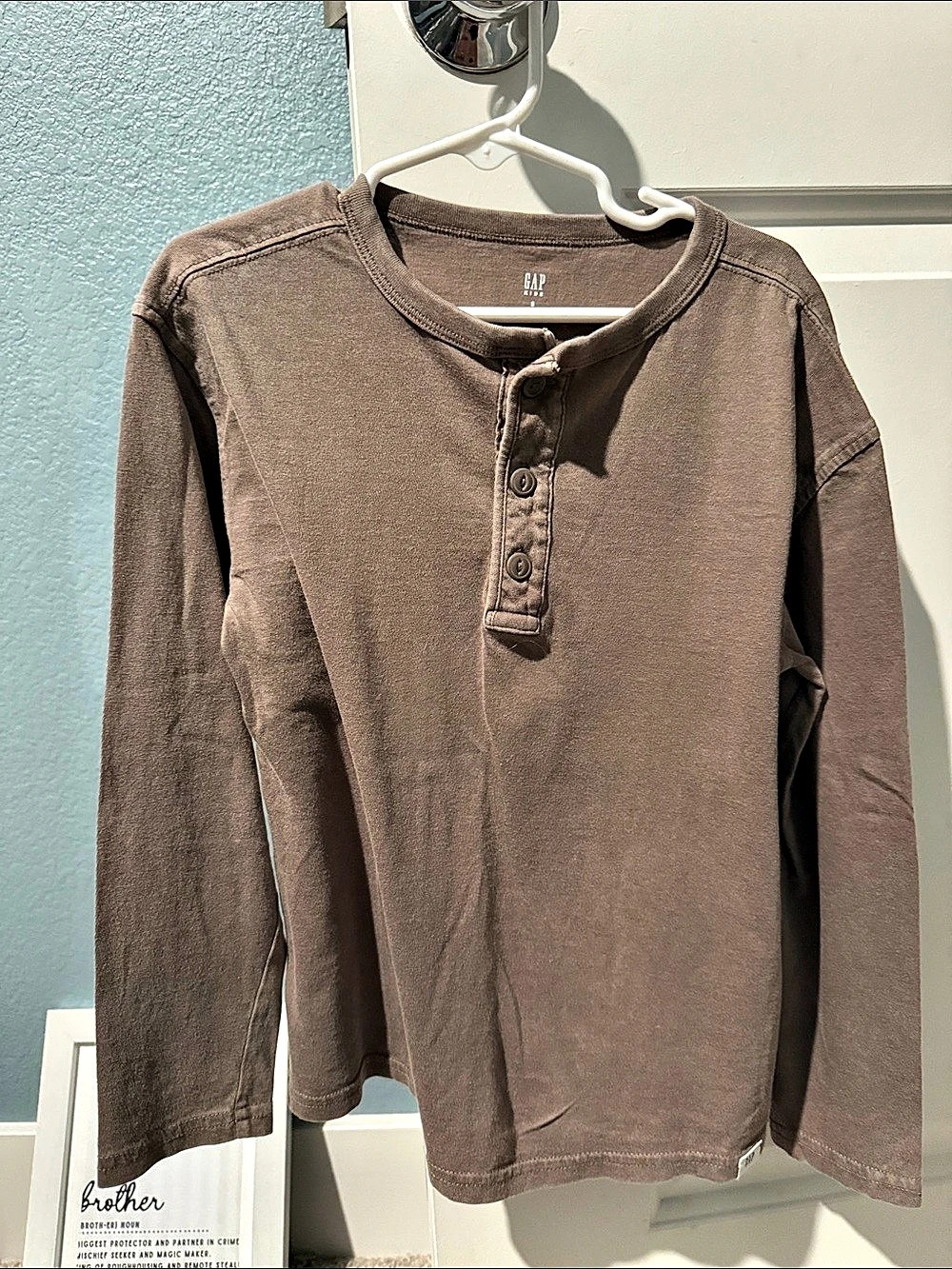 Gap Long Sleeve Henley Boys Size 8 Brown